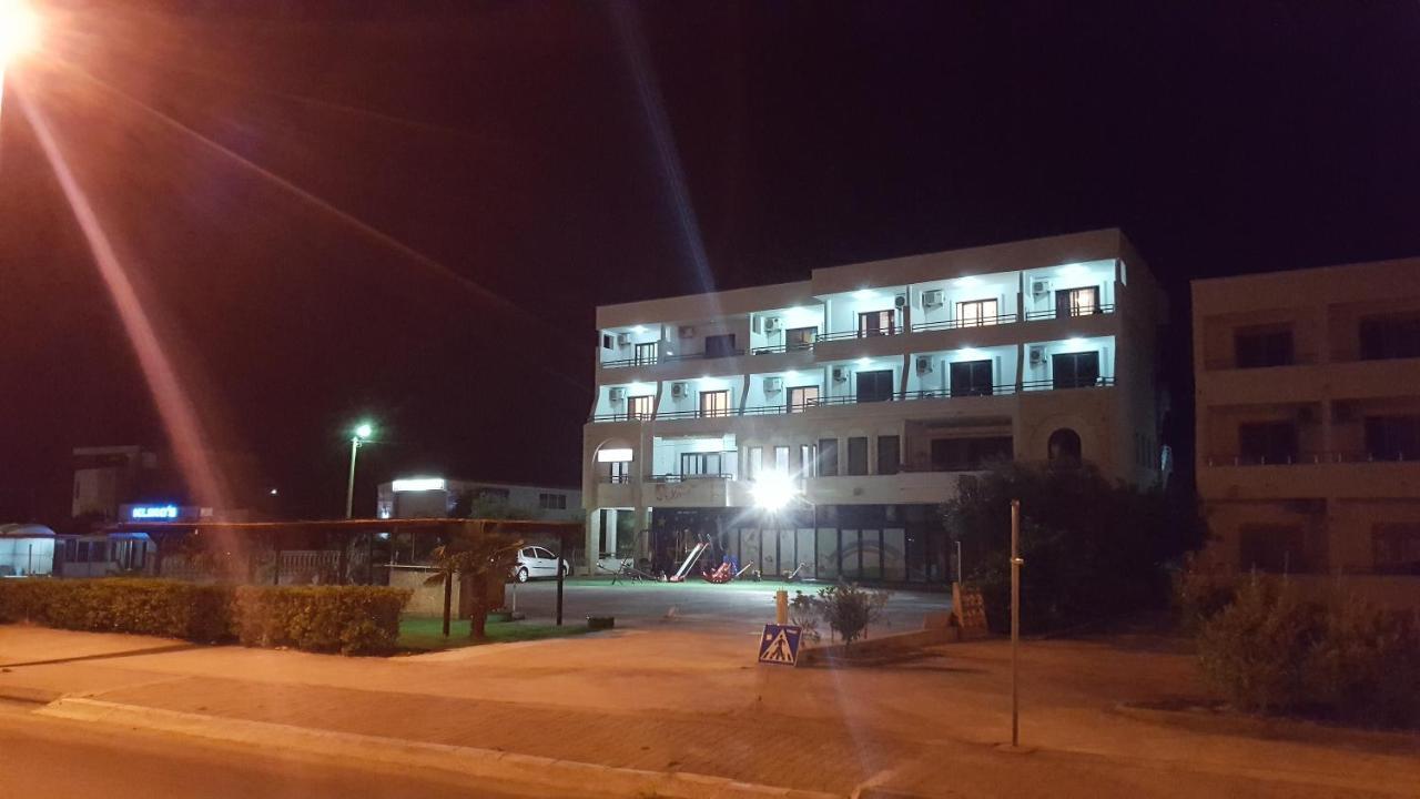 Apartments & Studio Haxhibeti Улцинь Экстерьер фото