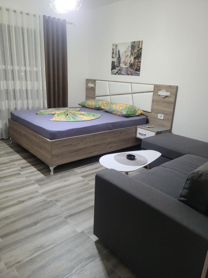 Apartments & Studio Haxhibeti Улцинь Экстерьер фото
